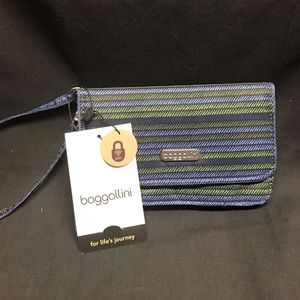 Bagallini wristlet wallet - new!  RF ID pritected
